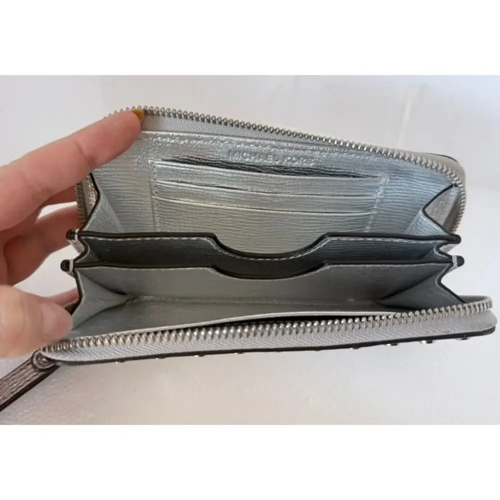 Michael Kors Jet Set Travel Silver Studded Jewel Leather Wristlet Wallet Clutch